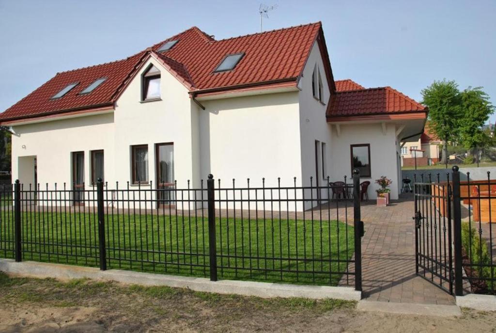 Wiktoria-bialy Jastrzębia Góra