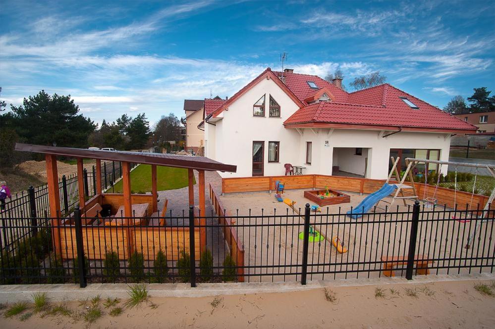Privatunterkunft Wiktoria-bialy Jastrzębia Góra